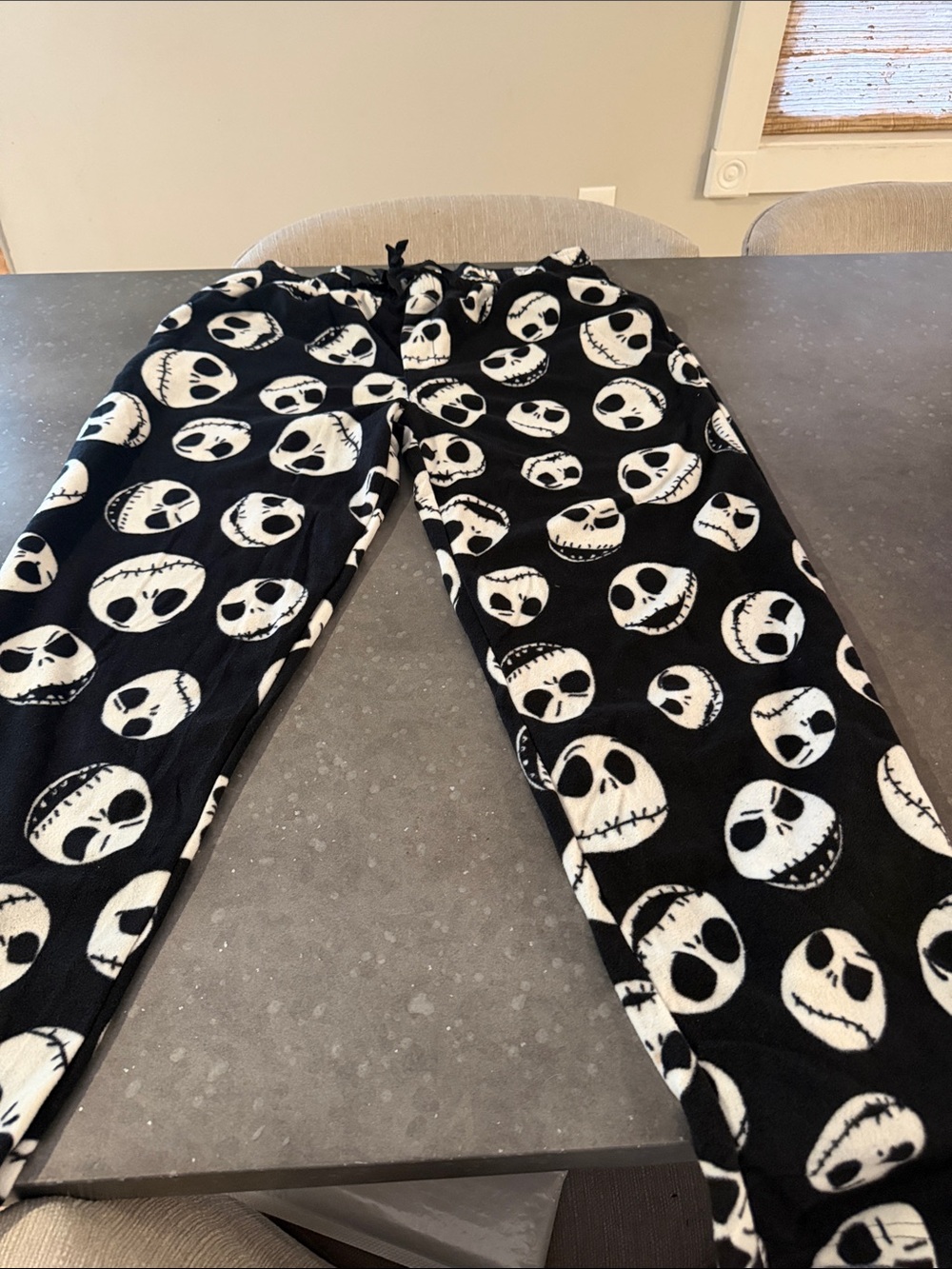 Kids Black Skull-Print Fleece Pajama Pants BNWOT
